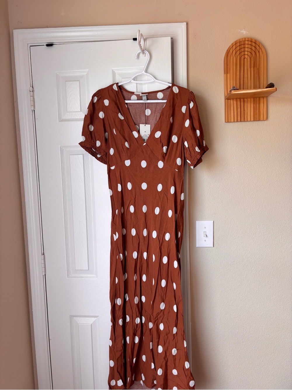 Polka Dot V-Neck Maxi Dress in Rust and White